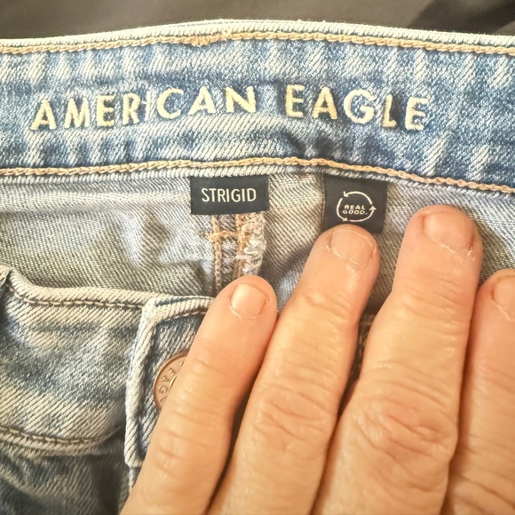 American Eagle Strigid Distressed Skinny Jeans Size 2 Light Wash - Picture 8 of 10